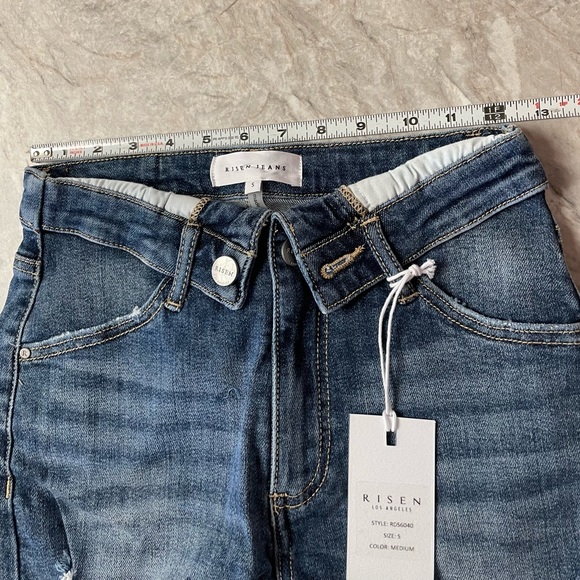 Folded waist Jean Shorts XS/S - Picture 3 of 6